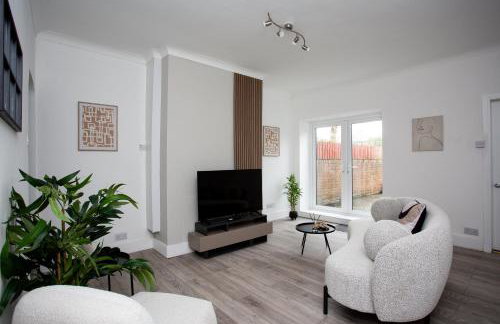 Vacant Nests The Attwood Smart Tv WIFI - Foto 1