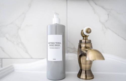 Stunning Renovation edge of Frome + country views - Photo 44