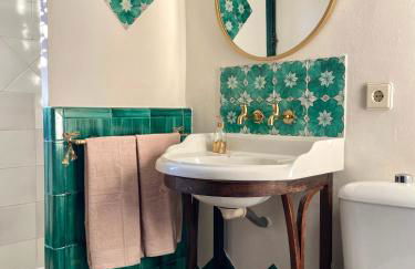 CASA PALACIO SXVIII CON PISCINA en centro histórico de SEVILLA - Photo 75