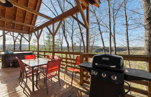 Cabin 4 Mtn View Cabin Near River with Fire Pit and Hot Tub - Foto 3