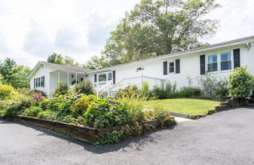 The Yuzu stunning mountain retreat with hot tub - Foto 35