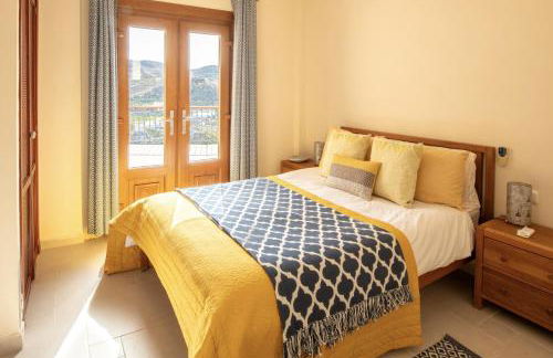 Dream Stay! 15 Guests, Big Pool with Heating Option at Extra Cost, Sea view! - Photo 31