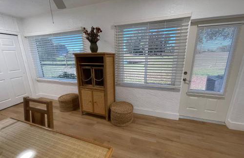 Stylish budget friendly retreat! - Foto 40