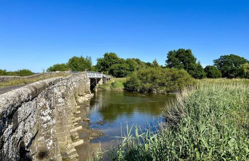 The Old Tractor Shed by inspirestays-com - Foto 46