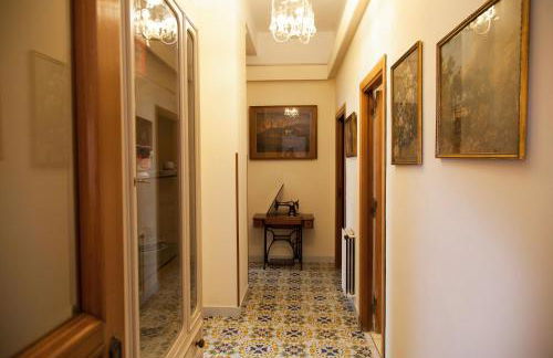 Maman Suite, city center near Molo Beverello - Foto 7