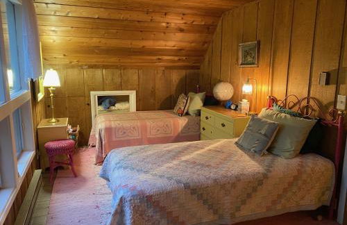 Sunset Serenity - INCREDIBLE HOME ON LAKE BLUFF! - Photo 40