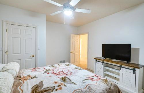 6 Mi to Town Peaceful Lima Home! - Photo 15