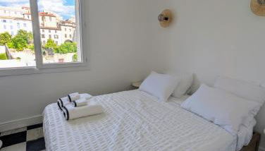 "La Planque" T4 en plein centre, calme et lumineux - Terrasse & parking - Foto 5