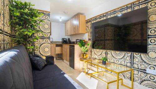 Lux Versace Pad Sleeps 10 Hot Tub, Cinema & Games Room - Foto 3