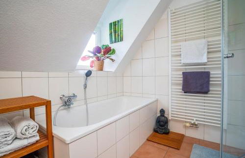 Heimathafen Hannover- Big House with swimmingpool, sauna and garden - Foto 22