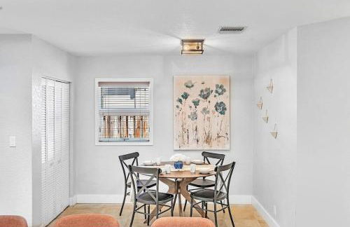 Pool Heat I Firepit and BBQ I 75"TV I Foosball I 581mbps - Foto 12