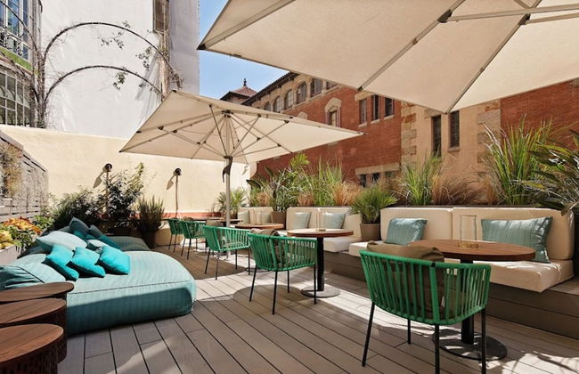 Be Mate Paseo de Gracia - Photo 1