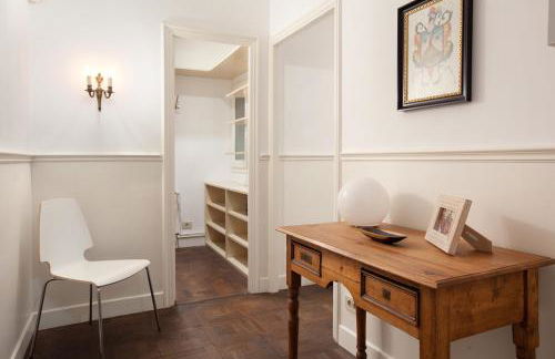 Letsgo Camp Nou Apartment - Photo 18