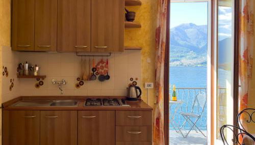 Appartamento Try on Lake Como with Balcony - Photo 5