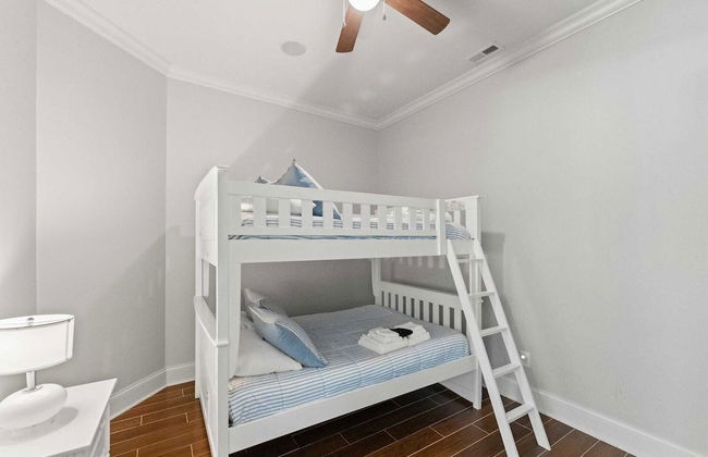 Lakefront 6bdr, Priv Dock, Game Room, Firepit Jake's Lake House by Avantstay - Foto 42