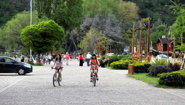 San Martín de los Andes & Seven Lakes Day Trip - Foto 2