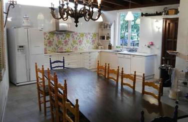 Casa con vistas increíbles, piscina Infinity y jardín con rincones preciosos - Foto 31