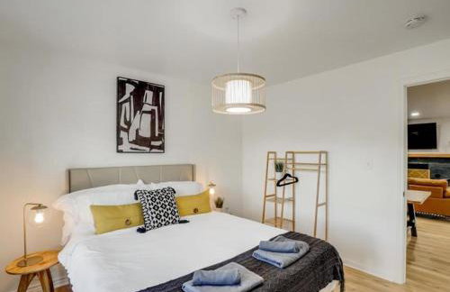 Posh 6BR 2,5BA Holiday Home with Pool, Media-Game Room & Hot Tub - Foto 8