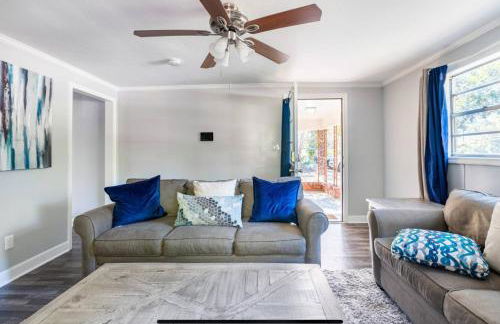 FORT MOORE and MORE, 8 Guests - Foto 3