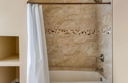 Scenic Catskills Retreat • Pool Hot Tub Game Room Lake Views Mountainview Estate by AvantStay - Foto 43