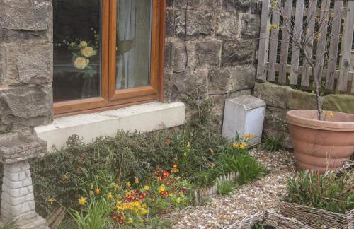 Eskside Cottage - Photo 14