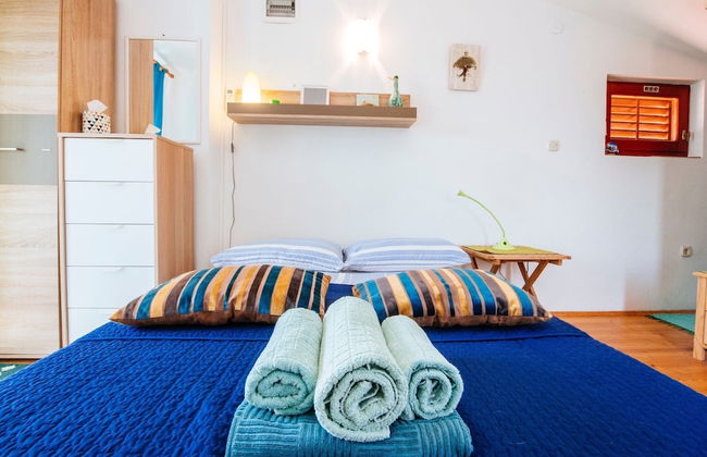 Holiday Home in Posedarje With Terrace - Foto 3