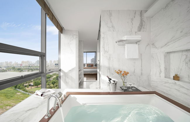 Oakwood Hotel & Apartments Saigon - Photo 36