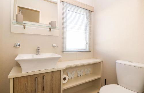 Snape Lodge - Photo 22