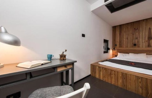 Amazing Home In Dragove - Foto 27