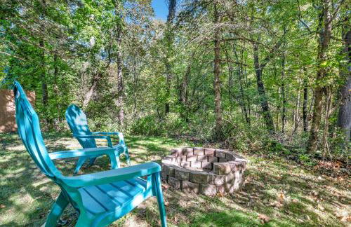 NEW Renovated Near CLE - King Bed, Metropark & Firepit - Foto 7