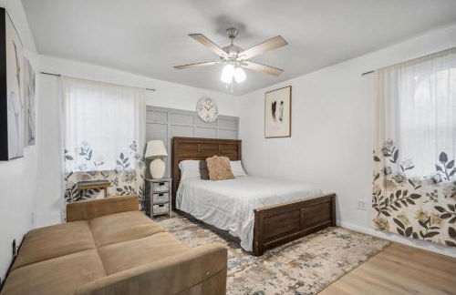 Cozy single story 2 bdrm family home near the BLVD - Foto 15