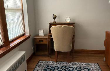 Cozy and Spacious 2br near Chicago fast wifi fully equipped sleeps 6 - Foto 2