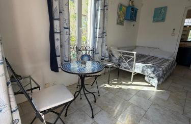 Très beau Studio lumineux dans Villa avec piscine - Foto 36