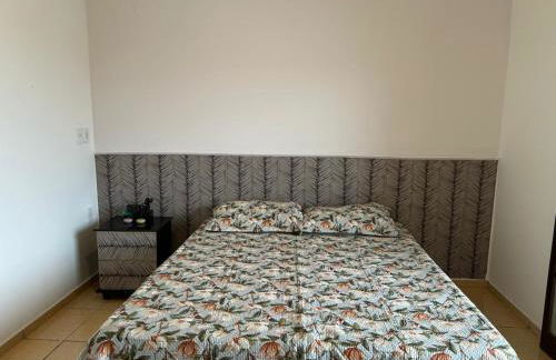 Casa aconchegante no caminho da fé, perto do lago - Foto 23