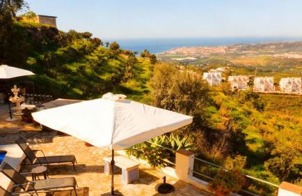 Villa Clara beautiful villa, heated pool, 10 min beach by Rentasunnyplace - Foto 18