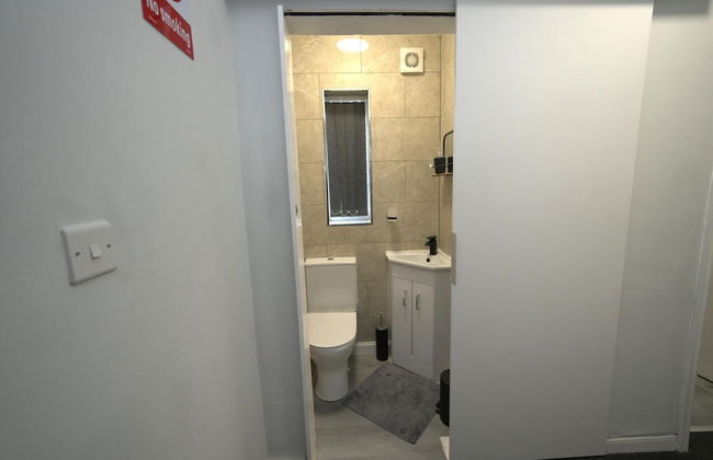 Telford - Apartment - Sleeps 5 - Flat 4 - Foto 7