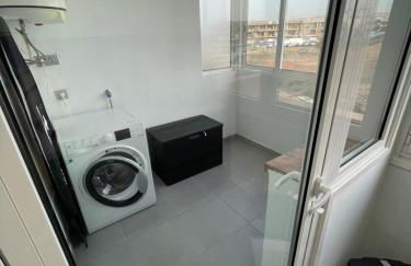 Stunning 2 bedroom apartment with full view of the sea and marina , full sun - Foto 23