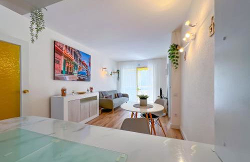 Beachfront gateway in Pineda de Mar - Photo 6