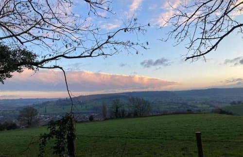 Bright, airy Annex in village with stunning views - Foto 22