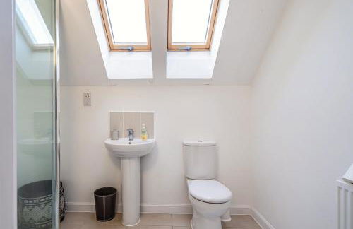 Modern Townhouse - Sleeps up to 6 - Foto 6