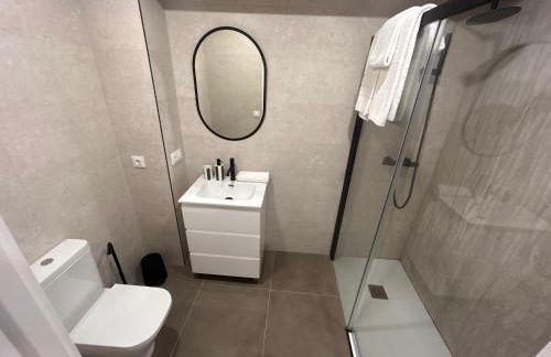 VI Apartamento dos dormitorios junto a Plaza Mayor - Photo 10