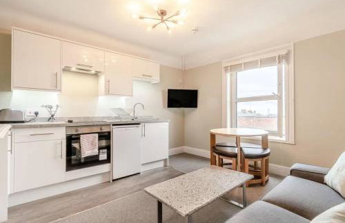 Sea View Apartment Near The Beach and Town Center - Foto 1