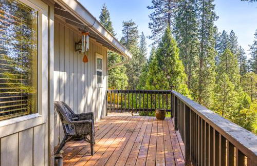 Forest-View Retreat Grill and Fireplace in Sonora - Foto 24