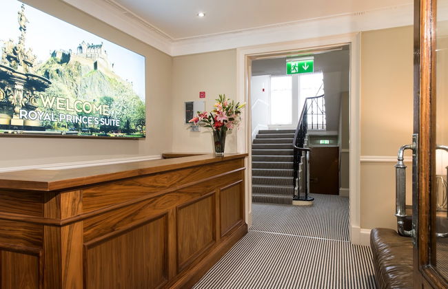 Royal Princes Suites - Foto 2