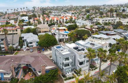 Coastal retreat near the beach w Panoramic Ocean Views, Rooftop Deck, & Firepit - Foto 42