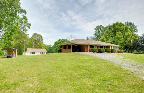 Riverfront Shenandoah Getaway with Kayaks and Tubes! - Foto 37