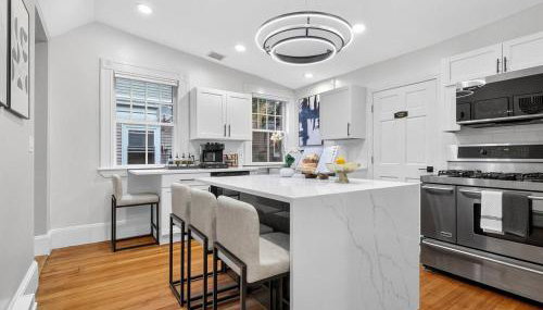 NEW Cozy Retreat Steps from Harvard Square - Foto 2