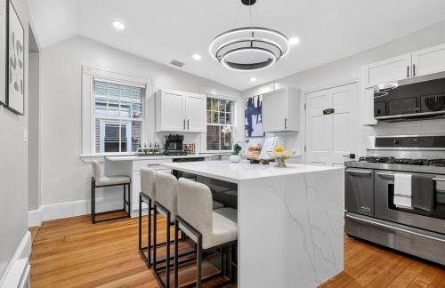 NEW Cozy Retreat Steps from Harvard Square - Foto 2