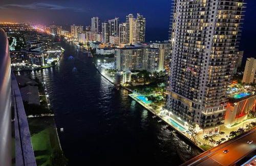 Ocean Air & 2 Cozy Full Beds, Relaxing Beach Studio - Foto 47