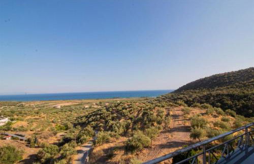 Valtaki Holiday Home - Photo 3